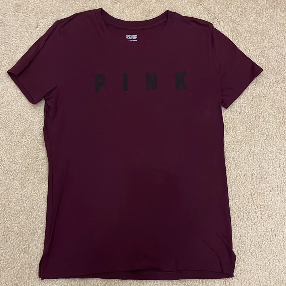 PINK Victoria’s Secret Bundle - Sweatshirt and T-Shirts - size XS - Picture 6 of 9